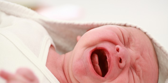 Bebek Ağlar Ancak İngiliz Bebekler Daha Çok Ağlıyor